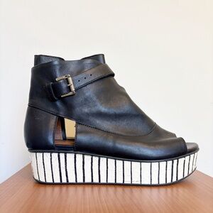 Thakoon Addition Women's Sky 2 Leather Peep Toe Flatform Boots Stripes - 40